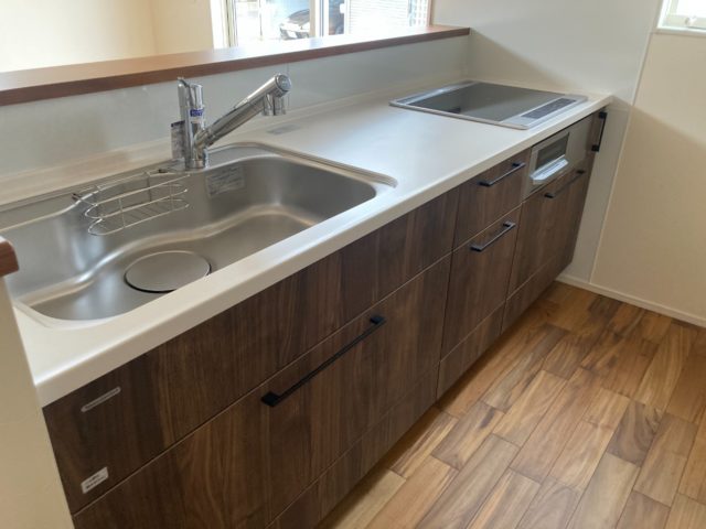 タカラスタンダード木製キッチン